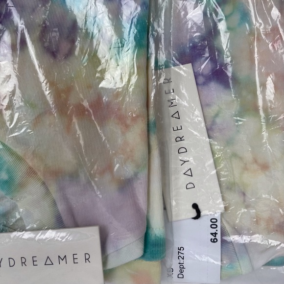 DAYDREAMER Tie Dye Weekend T-Shirt Spring Bubble - Picture 7 of 8